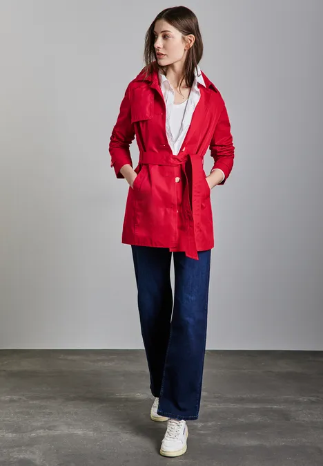 Trenchcoat strong red