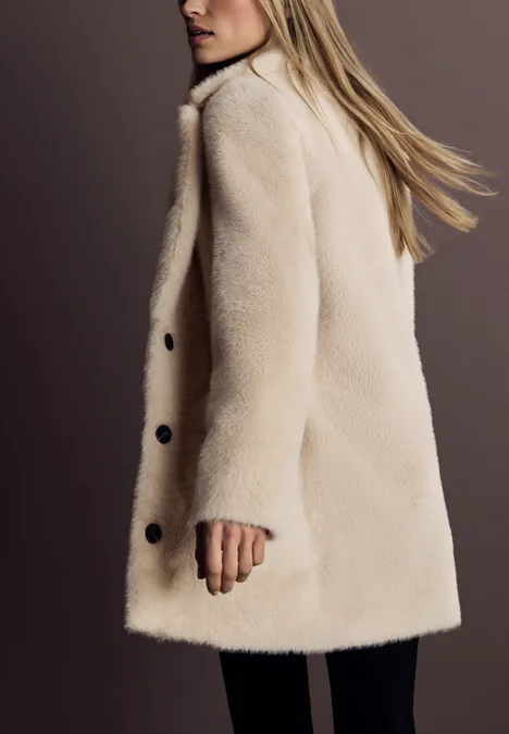 Fake Fur Mantel pastel sand
