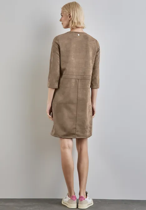 Kleid in Velours-Optik rich mocha