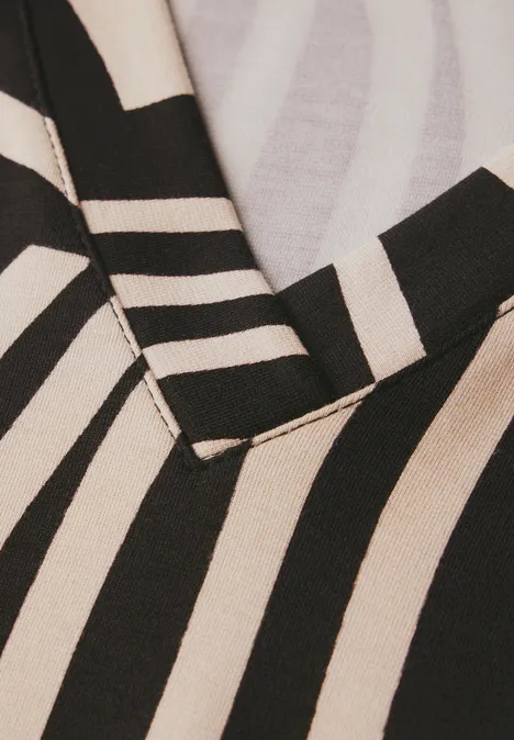 Ärmelloses Kleid Black
