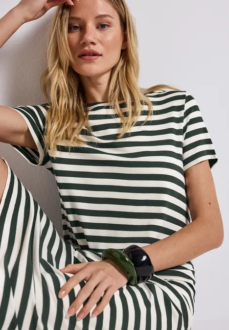 Gestreiftes T-Shirt-Kleid mid green