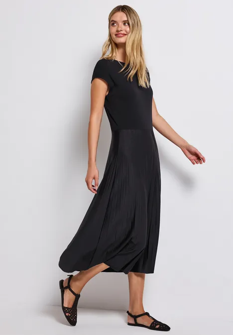 Kleid mit Plissée-Rock Black