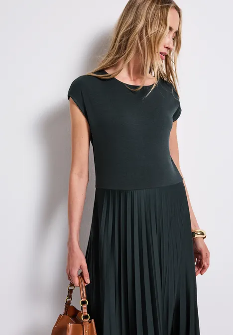 Kleid mit Plissée-Rock pine grove green