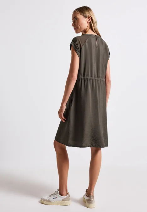 Robe avec détails en maille nomad brown