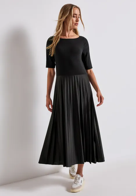 Materialmix Kleid Black
