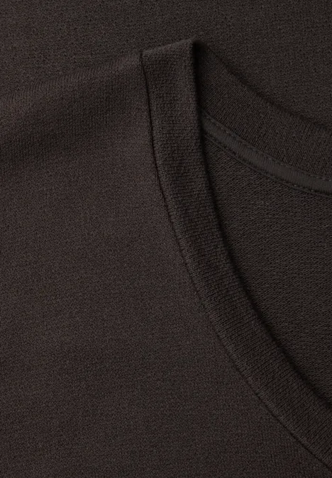 Midi-Kleid mit V-Neck im Strick-Look espresso brown Midi-Kleid mit V-Neck im Strick-Look espresso brown