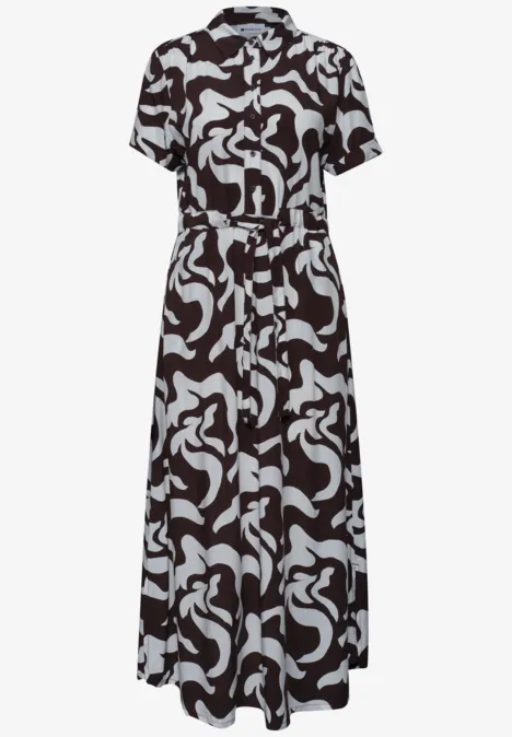 Robe chemise midi à manches courtes, imprimé abstrait noir et blanc, ceinture à la taille.
