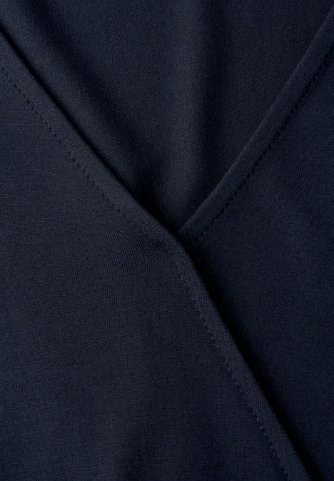 Robe midi avec détail cache-cœur shadowed navy Robe midi avec détail cache-cœur shadowed navy