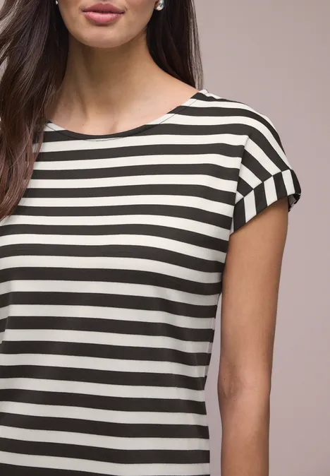 Dżersejowa sukienka do kolan w paski espresso brown