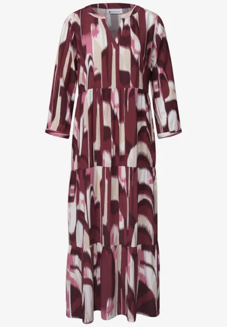 Midi-Kleid mit Split Neck im Ethno-Look rustic rouge Midikleid mit 3/4-Ärmeln und abstraktem Print in Burgund, Rosa und Weiß.