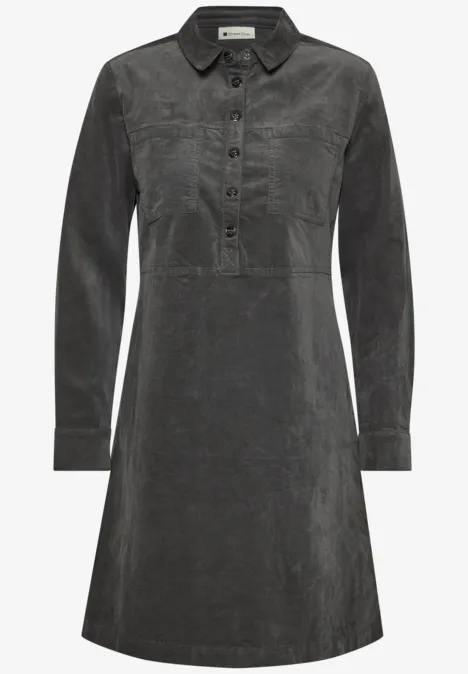 Knielanges Kleid aus softem Cord gravel grey Dunkelgraues Cordkleid mit Hemdkragen, Knopfleiste und langen Ärmeln, leicht ausgestellt.