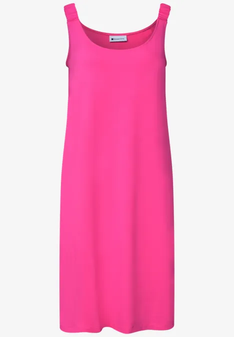 Ärmelloses, knielanges Kleid in leuchtendem Pink mit schlichtem, geradem Schnitt.