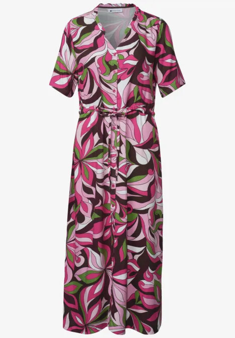 Midi-Kleid mit V-Neck und Print magenta dream Langes, bunt gemustertes Viskose-Kleid mit V-Ausschnitt, kurzen Ärmeln und tailliertem Bindegürtel.