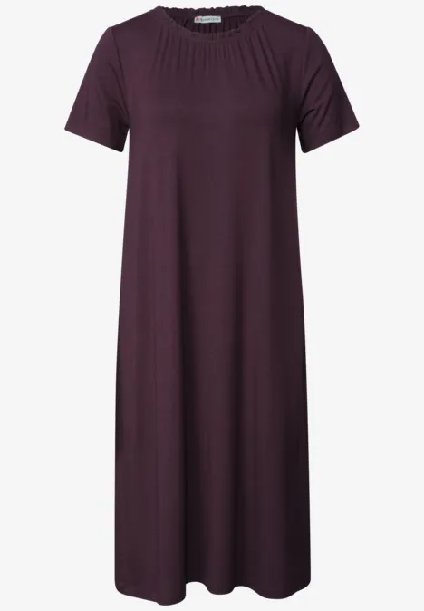 Violettes T-Shirt-Kleid mit Rundhals, kurzen Ärmeln und lockerem Schnitt