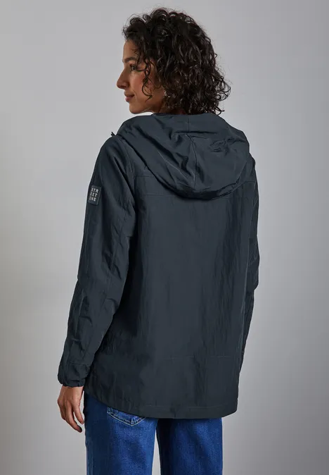 Moderner Windbreaker gravity blue