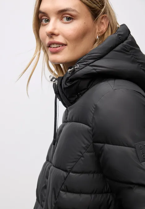 Kurze Steppjacke Black