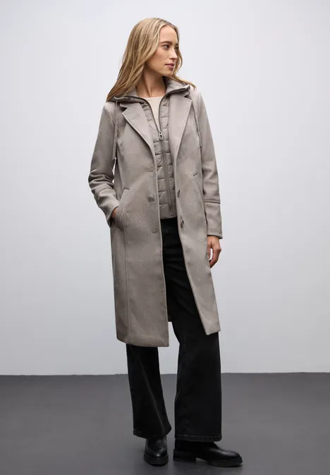 Manteau à revers avec incrustation Sandy Mocca Mel.