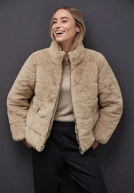 Fake Fur Steppjacke Smooth Champagne Fake Fur Steppjacke Smooth Champagne