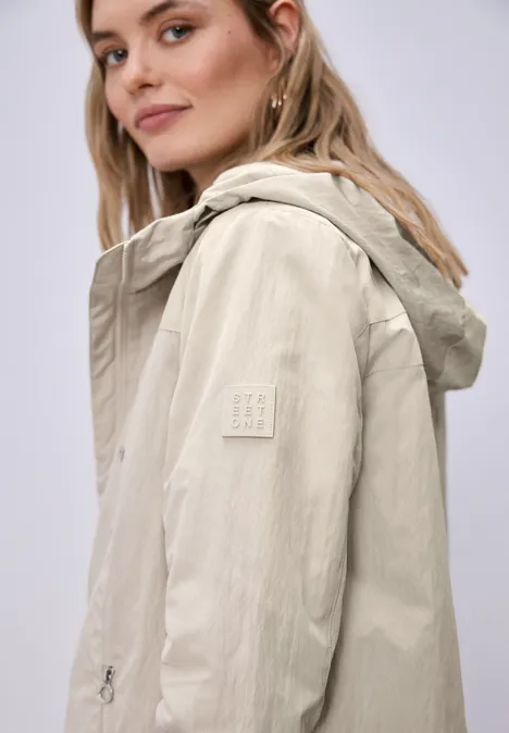 Jacke mit Kapuze und Zipper powder beige