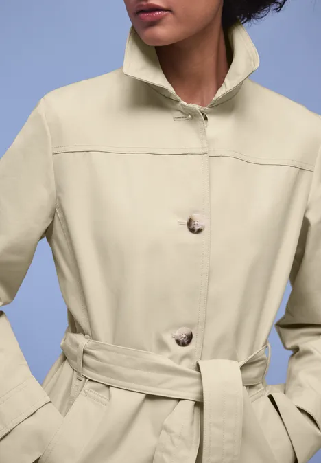 Trench-coat powder beige