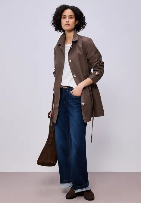Trench-coat mahogany brown