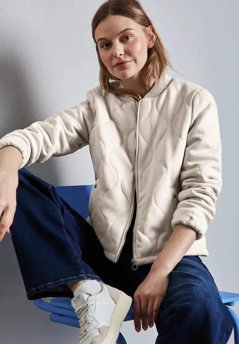 Velours Steppjacke smooth sand beige
