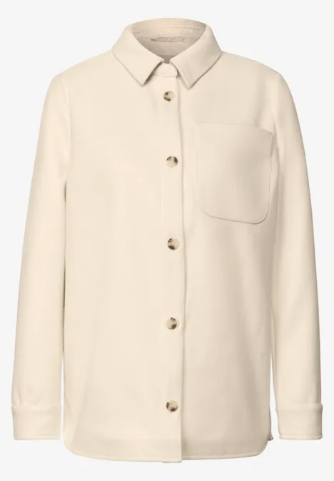 Overshirt In Wolloptik pastel sand