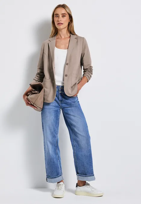 Basic Blazer sandstone mocha mel.