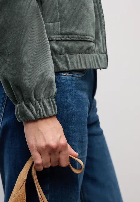 Cordjacke mit Zipper balsam green