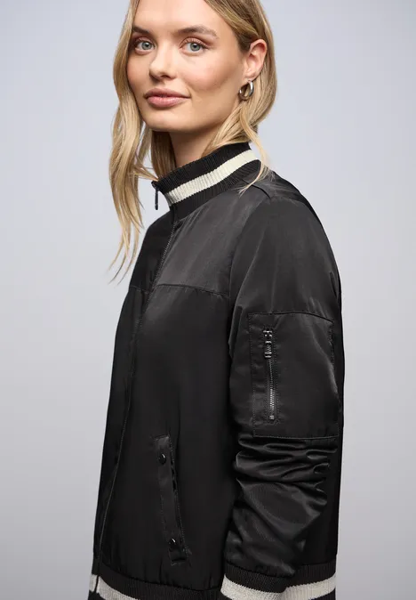 Blouson mit Collegedetails Black