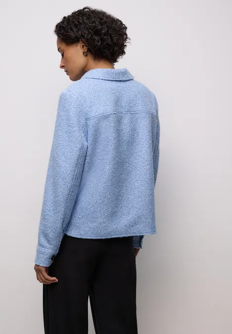 Overshirt in Wolloptik frosted blue mel.
