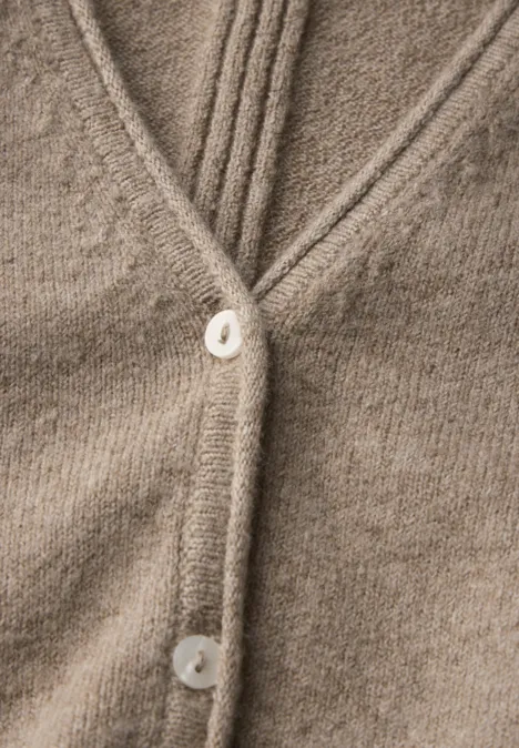 Cardigan court mocha glow mel.