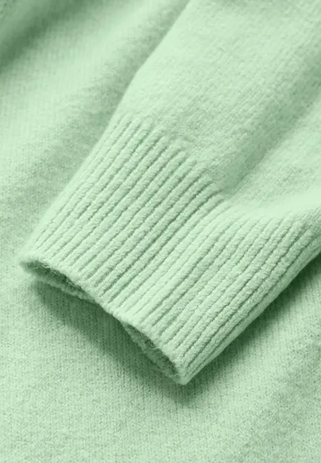 Langer Cardigan milky green mel.