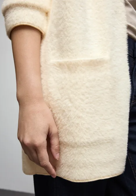 Lang vest van verengaren soft beige