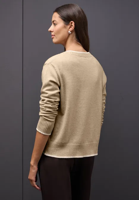 Cardigan mit Kontrastdetails sanded beige mel. Cardigan mit Kontrastdetails sanded beige mel.