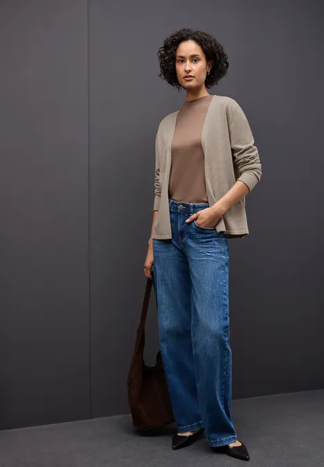 Open vest mocha dream mel.