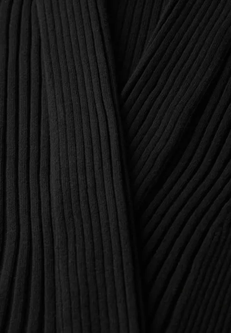 Cardigan Cutline Black