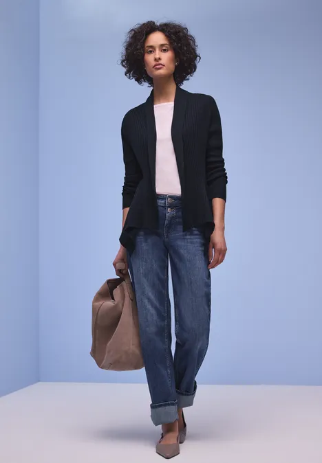 Cardigan Cutline shadowed navy