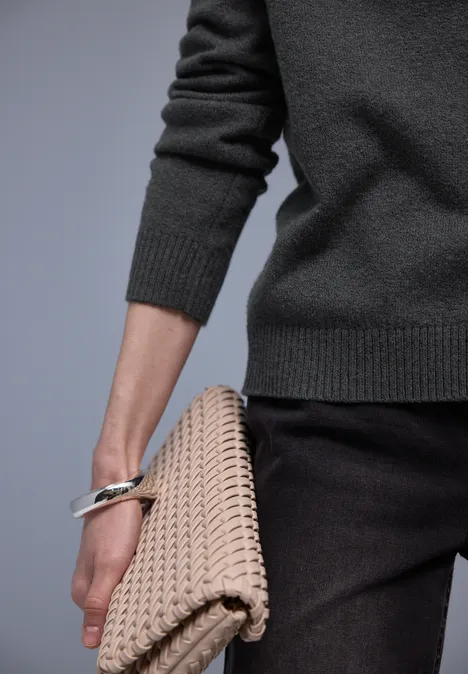 Kuscheliger V-Neck Cardigan gravel grey mel. Kuscheliger V-Neck Cardigan gravel grey mel.