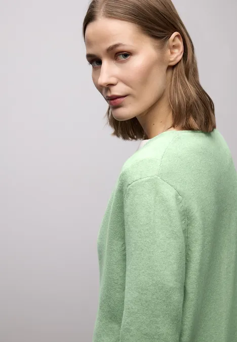 Kuscheliger V-Neck Cardigan pale mint green mel. Kuscheliger V-Neck Cardigan pale mint green mel.