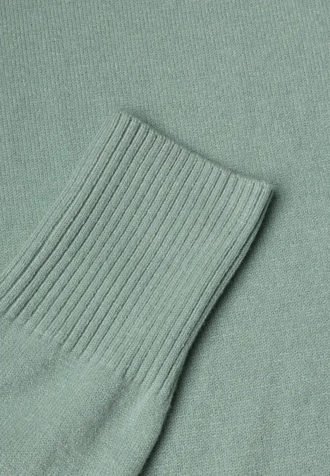 Pull en maille vert menthe avec bord-côte côtelé.
