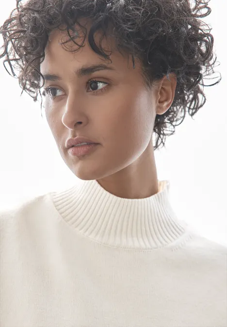 Pullover mit Turtleneck cream white melange