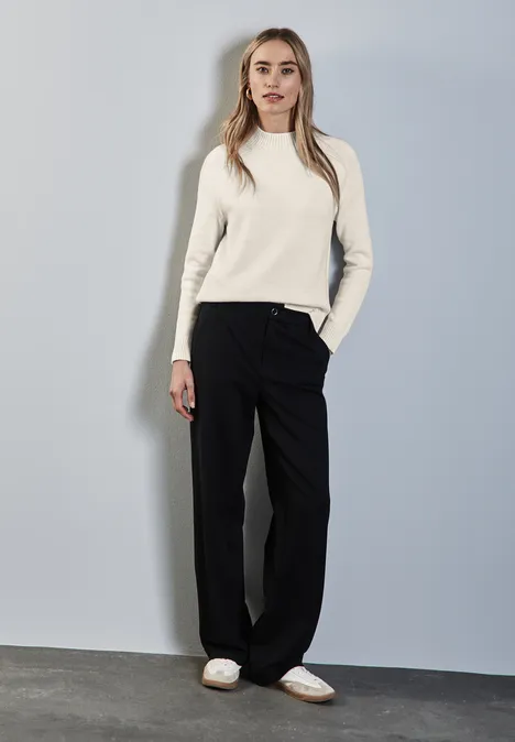 Pullover mit Stehkragen cream white melange
