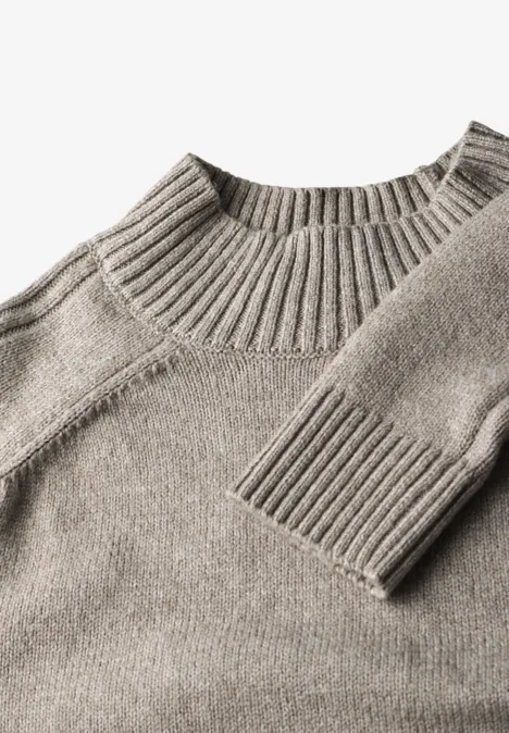 Pullover mit Stehkragen breezy beige mel.
