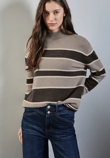 Gestreifter Pullover breezy beige mel.