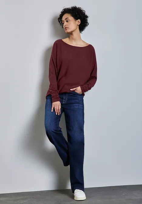 Dolman Pullover dark cherry red