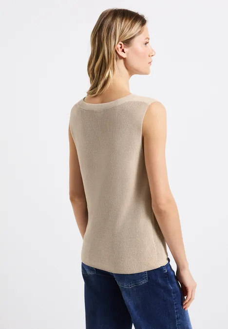 Stricktop moonstone sand