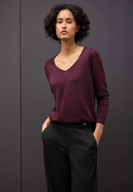 V-Neck Pullover wildberry red V-Neck Pullover wildberry red
