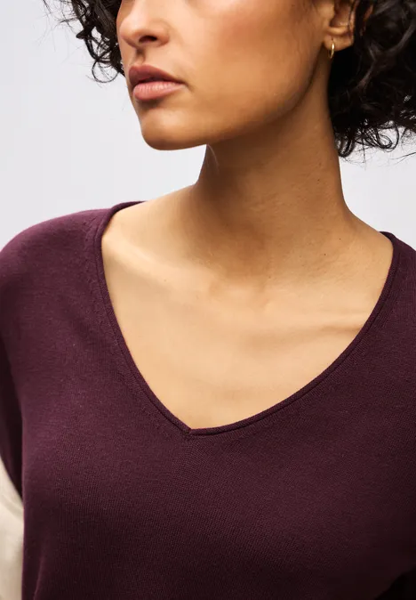 V-Neck Pullover wildberry red V-Neck Pullover wildberry red