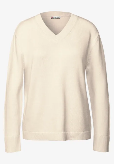 V-Neck Pullover tusk cream
